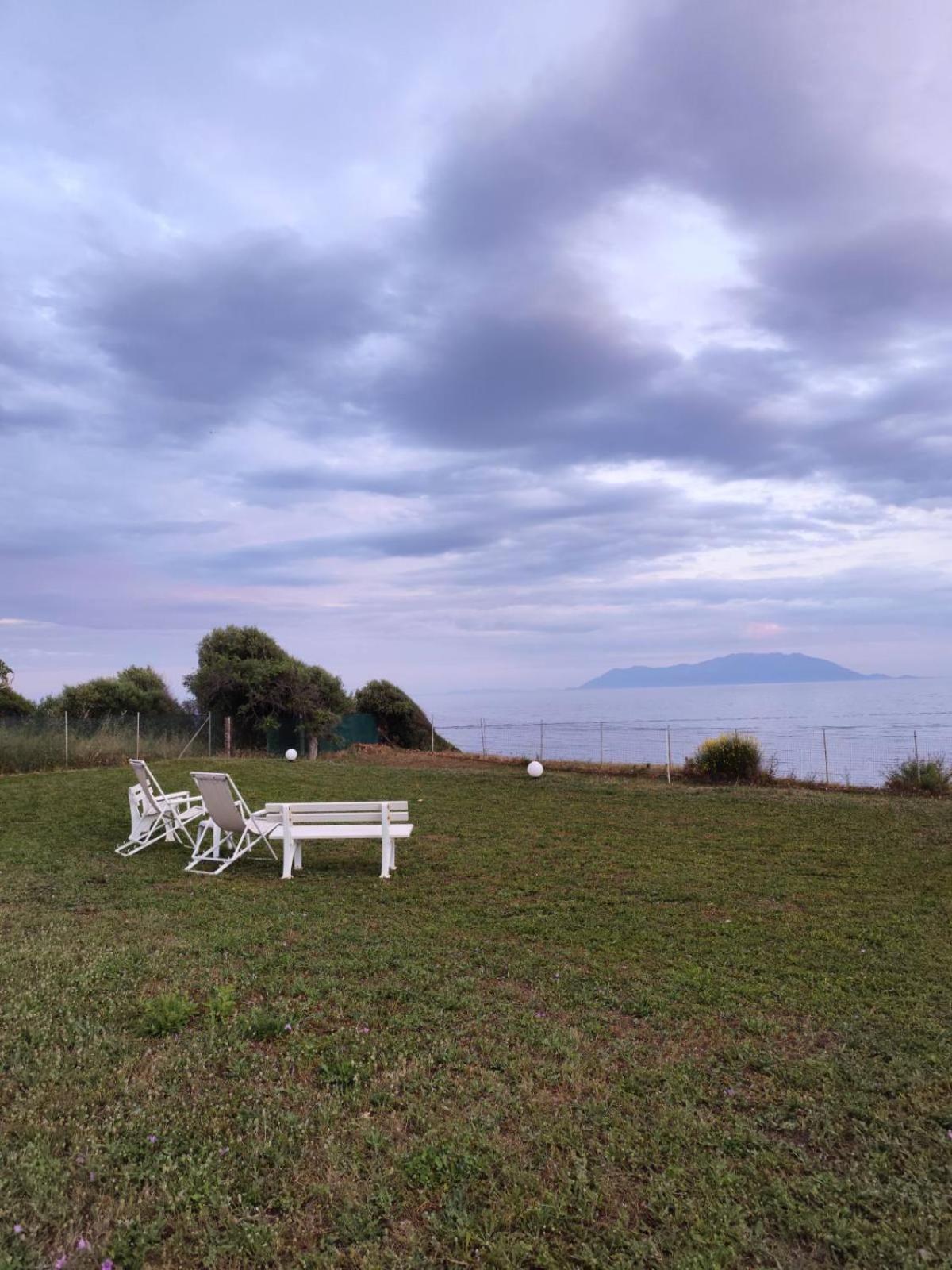 Villa Anestaki By The Sea Mesimvria  Exterior foto